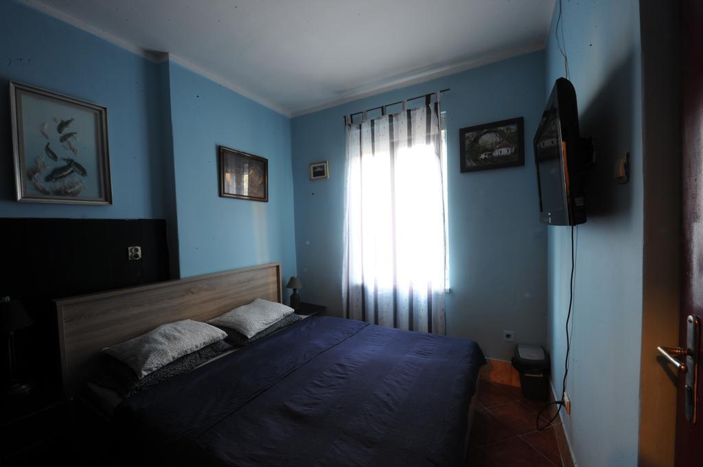 99 Muses Apartments Dordegol Buitenkant foto